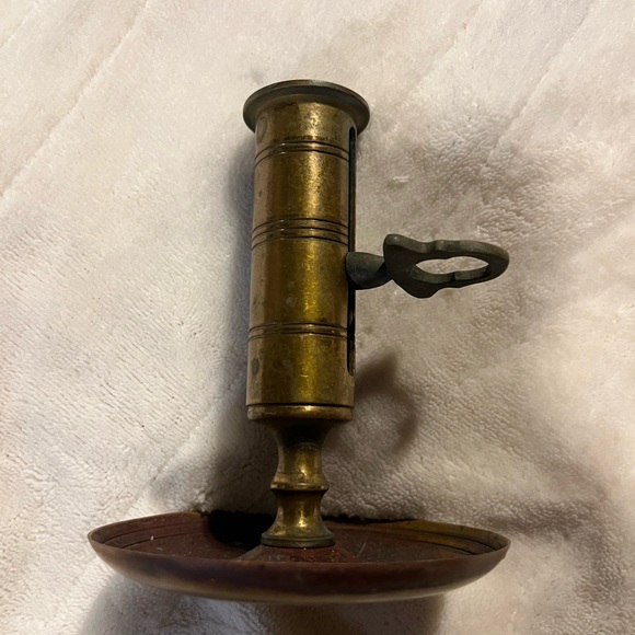 Vintage Swedish Scandia Malm Brass Chamberstick with adjustable lift key - Picture 2 of 4
